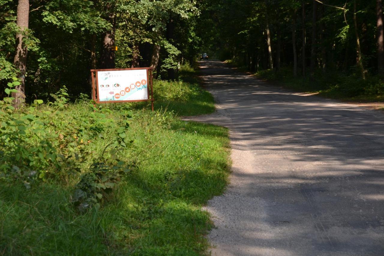 Hotel Osrodek Wypoczynkowo-Turystyczny Perla Krutyni Nowy Most Esterno foto