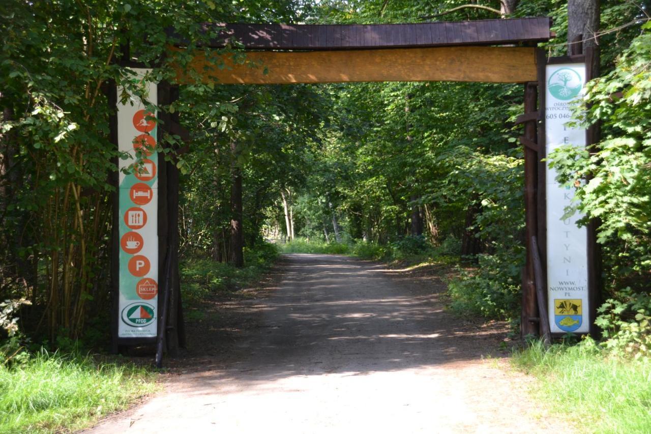 Hotel Osrodek Wypoczynkowo-Turystyczny Perla Krutyni Nowy Most Esterno foto